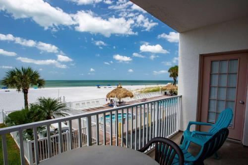 Sea Breeze 106 Beachfront Condo