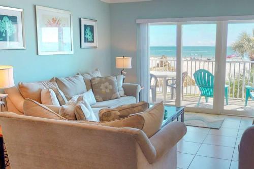 Sea Breeze 106 Beachfront Condo