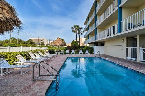 Apartamento Resort Condo With Balcony - Walk To Madeira Beach!