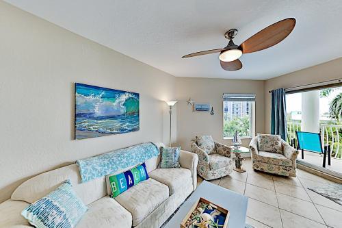 Apartamento Latitude Adjustment - Pool, Hot Tub, Walk To Beach Condo