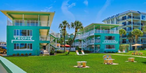 Apartamento Tropic Terrace #41 - Beachfront Rental Apts
