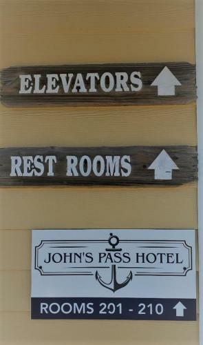 John's Pass Hotel - Brand New Property