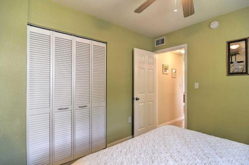 Apartamento Treasure Island Escape Half-mi To Sugar Sand!