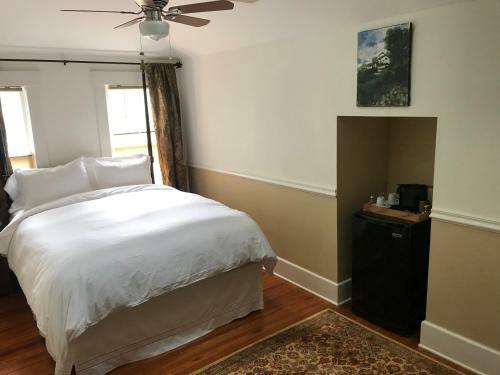Bed & Breakfast Bay Street Inn