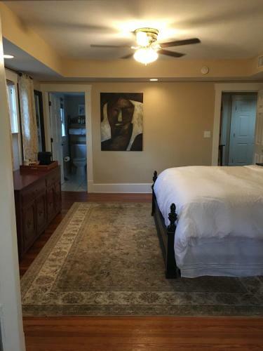 Bed & Breakfast Bay Street Inn