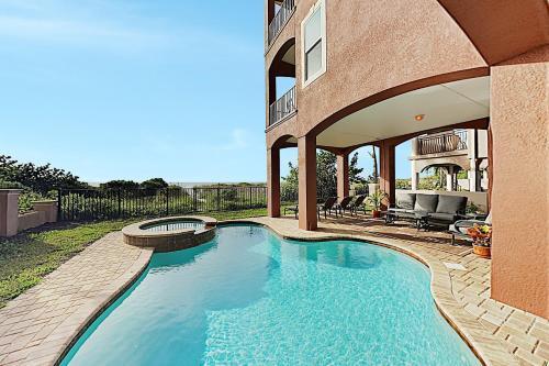 Gulf-front Estate With Pool & Direct Beach Access Home