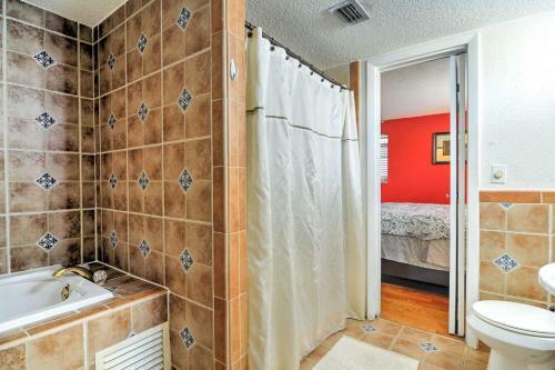 St Petersburg Home With Pool - 4 Miles From Downtown!