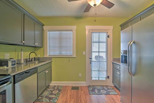 Sunny St Pete Cottage Tropicana Field About 1 Mi