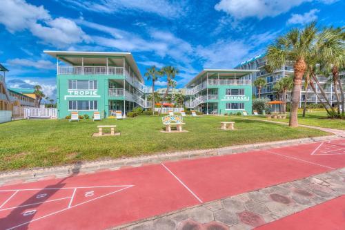 Apartamento Tropic Terrace #4 - Beachfront Rental Apts