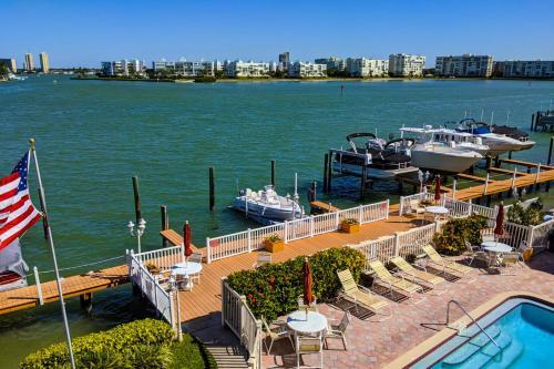 Boca Shores