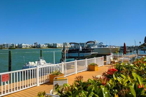 Boca Shores