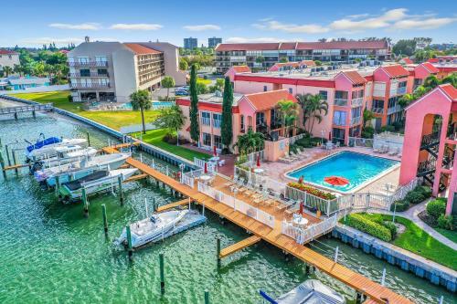Boca Shores