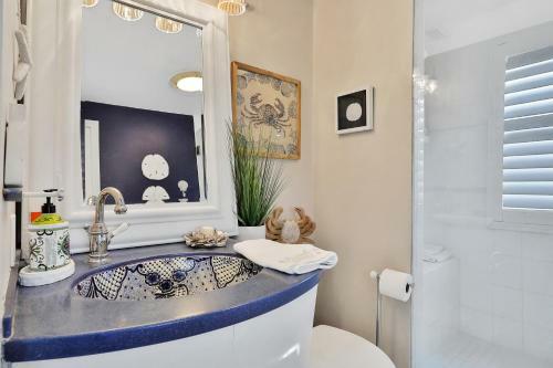 Sol Mate Beach Cottage
