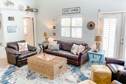 Sol Mate Beach Cottage