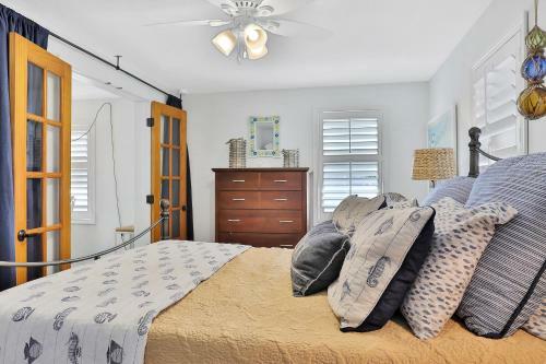Sol Mate Beach Cottage