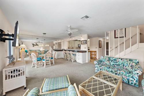 Blind Pass Condo F204 On Beautiful Sanibel Island