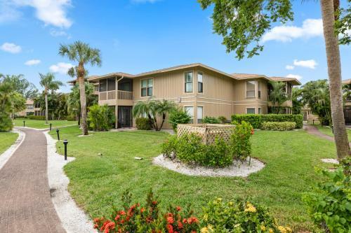 Blind Pass Condo F204 On Beautiful Sanibel Island