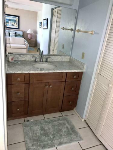 Blind Pass Condo F206 On Beautiful Sanibel Island