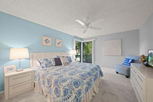 Quiet Spacious Resort Condo Near Bowmans Beach - Blind Pass E109