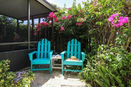 Enjoy Shelling & Sunsets At Condo On Quiet West End - Blind Pass E106