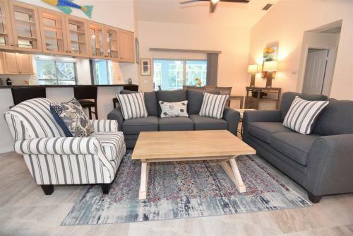 Wild Lime Home