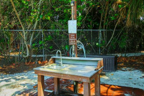 Beach Resort Condo On Sanibel's Secluded West End - Blind Pass C210