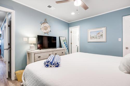 Beachside Villas #812