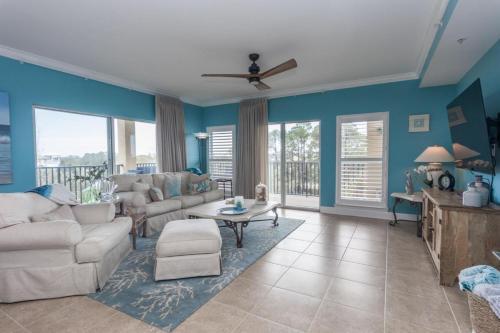 1732 W County Hwy 30a Unit 401