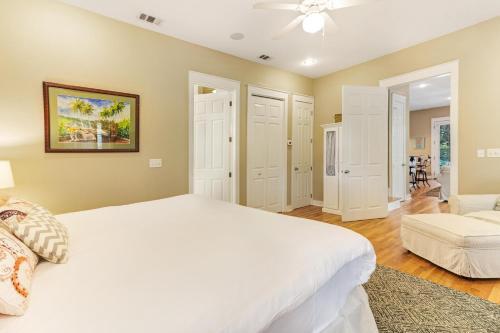 3 Bed 6 Bath Vacation Home In Seagrove, Fl