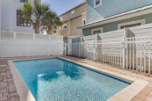 Private Pool, Private Beach Access Point, Beach Music- A Seagrove Delight!