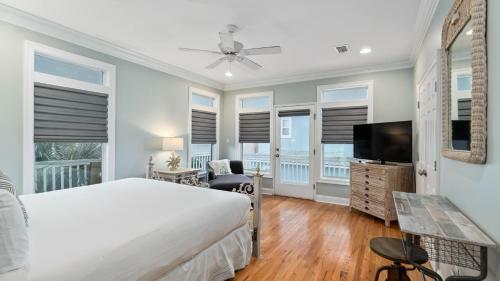 Private Pool, Private Beach Access Point, Beach Music- A Seagrove Delight!