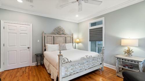 Private Pool, Private Beach Access Point, Beach Music- A Seagrove Delight!