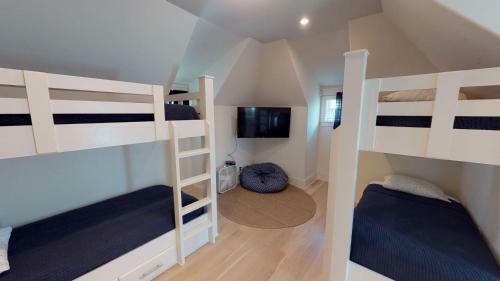 Vista Del Mare - 45 Seapointe Lane By Dune Vacation Rentals