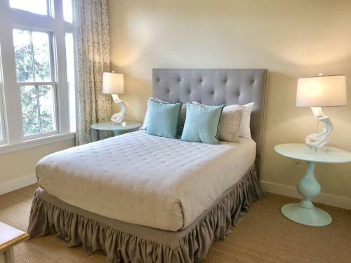 Watercolor By Dune Vacation Rentals - Beach District