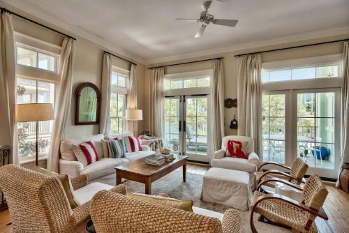 Watercolor By Dune Vacation Rentals - Beach District