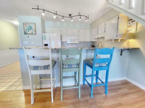 Apartamento Eastern Shores - 213 Condo