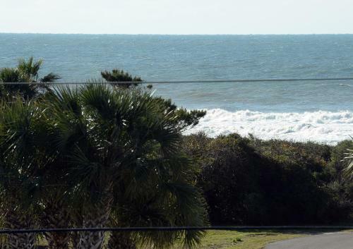 Apartamento Summerwinds With Ocean Views, Beach & Pool Condo