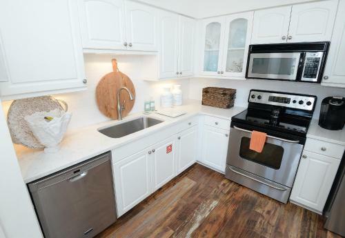 Apartamento Summerwinds With Ocean Views, Beach & Pool Condo