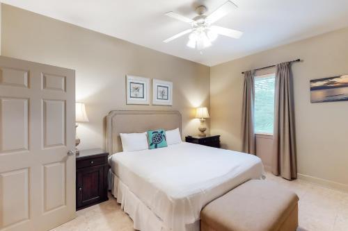 Seagrove Highlands 1102