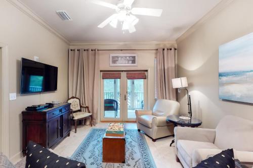 Seagrove Highlands 1102
