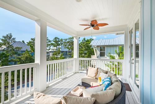 The Bluebird Beach House By Realjoy Vacations