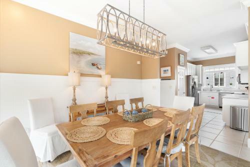 98 Gulf Point Road