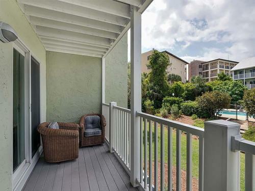 Apartamento Coastal Townhome - Private Beach Access! Four Miles From Seaside Condo