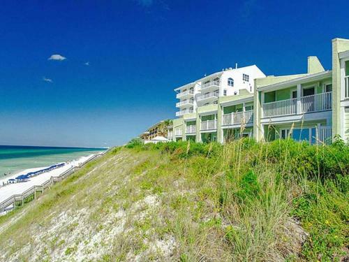Apartamento Coastal Townhome - Private Beach Access! Four Miles From Seaside Condo