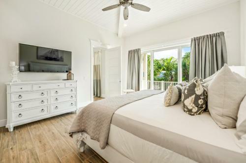 Captain's Quarters