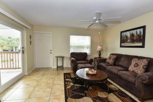 301 Avenida Del Norte - Siesta Key Village Condo