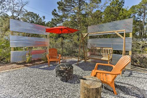 Mid-century Modern Beach Cottage For Two!