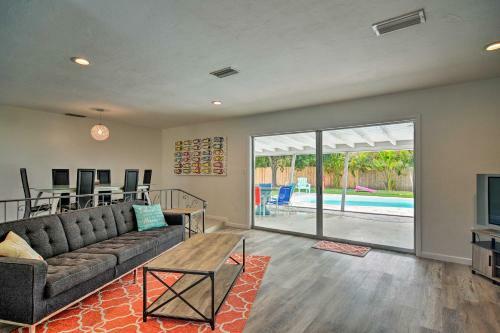 Sarasota Home With Large Backyard And Water Access