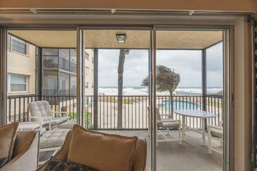 Apartamento Oceanfront Beach House Pool Balcony