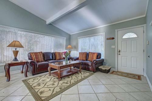 Peacock Bungalow - Right